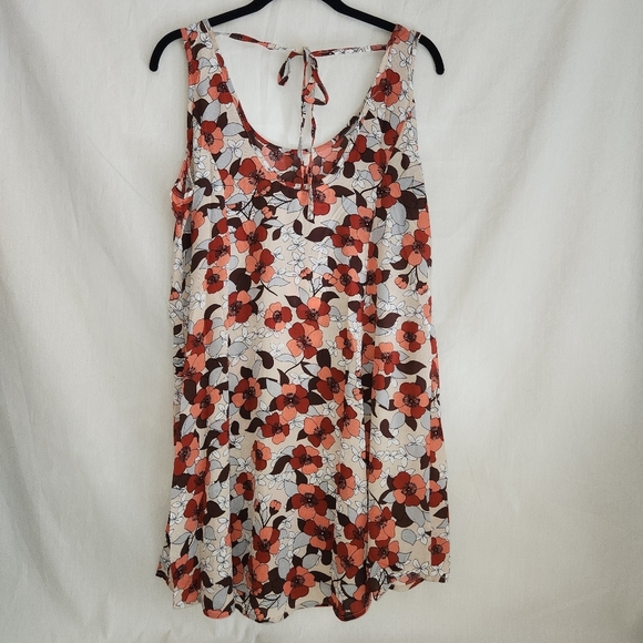 Hayden Los Angeles Floral Sleeveless Dress NWT Sizes S,M,L Available - Picture 1 of 10